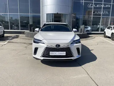 Купить Lexus RX, V Белый 300 2.0 AT (248 л.с.) 4WD от 8290000 ₽. в Самаре