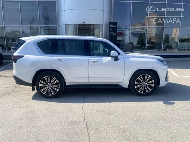 Купить Lexus LX, IV Белый 500d 3.4d AT (299 л.с.) 4WD от 18190000 ₽. в Самаре