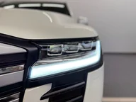 Land Cruiser, 300 Series