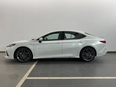 Купить Toyota Camry, IX (XV80) China Market Белый 2.0hyb CVT (197 л.с.) от 4199000 ₽. в Самаре